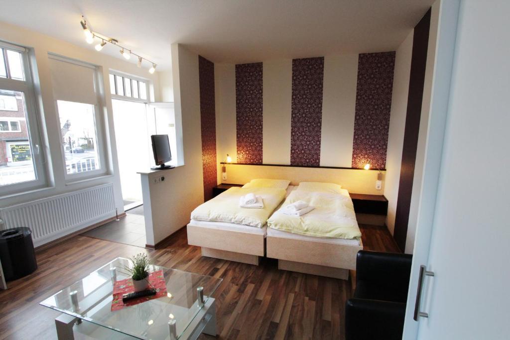 Gaestehaus Seewarte เฟลนส์บวร์ก ภายนอก รูปภาพ
