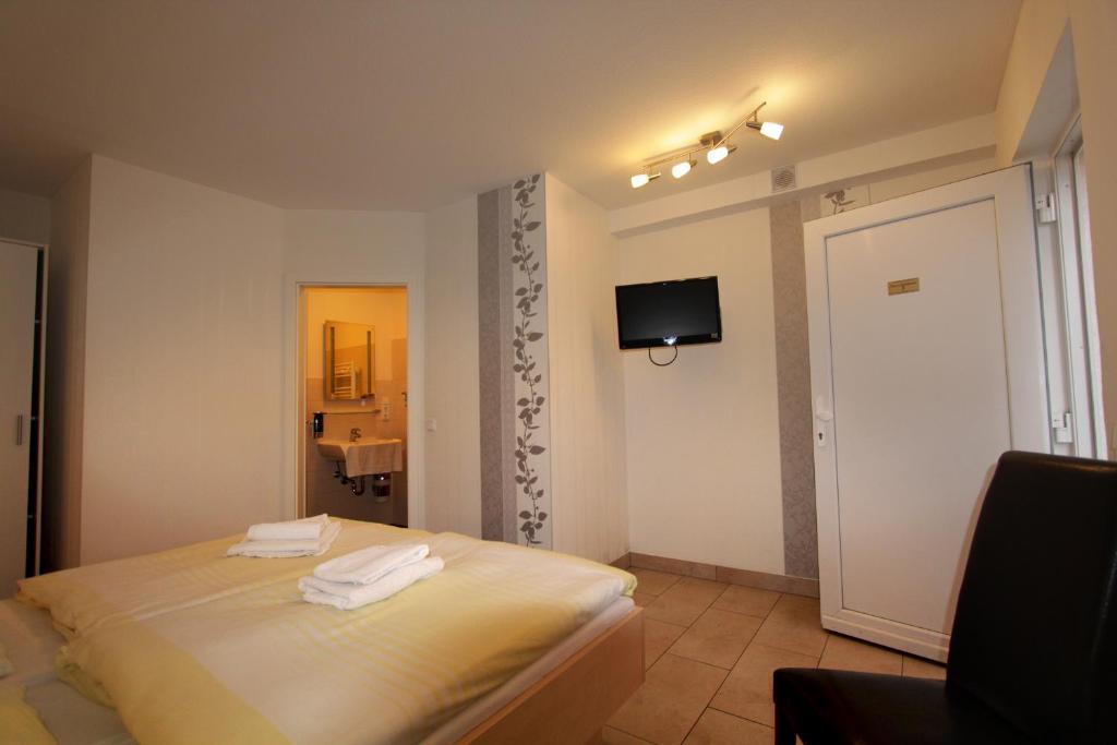 Gaestehaus Seewarte เฟลนส์บวร์ก ภายนอก รูปภาพ